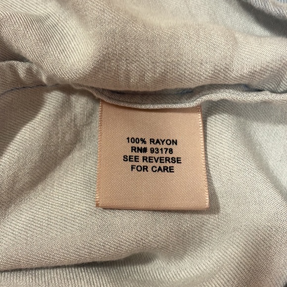 Philosophy Rayon Lightweight Washed Denim Cocoon Wrap, size Large - Picture 7 of 9